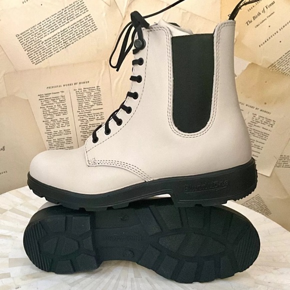 Blundstone #2324 Orginals Lace Up Boot Oat Ivory Black Trim - Picture 9 of 11